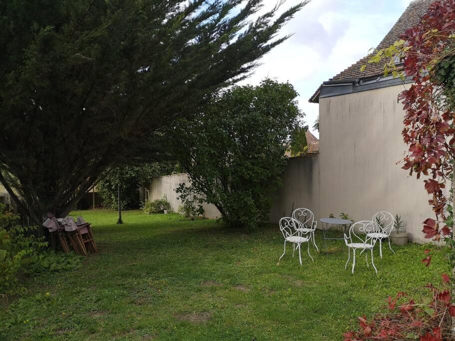 Au Coeur De Mortagne, Un Balcon Sur Le Perche Villa Exteriör bild
